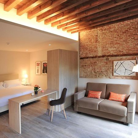 San Lorenzo Suites San Lorenzo de El Escorial ภายนอก รูปภาพ