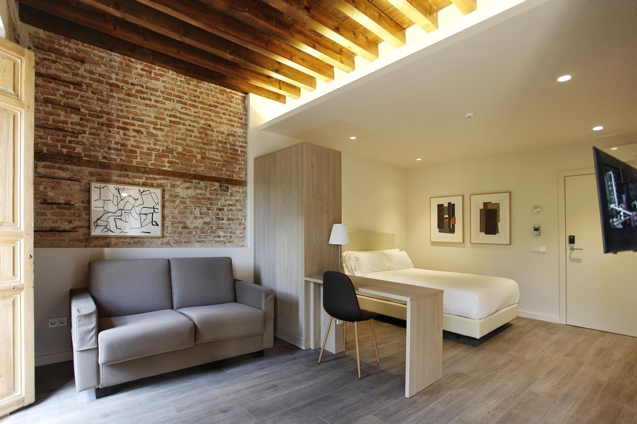 San Lorenzo Suites San Lorenzo de El Escorial ภายนอก รูปภาพ