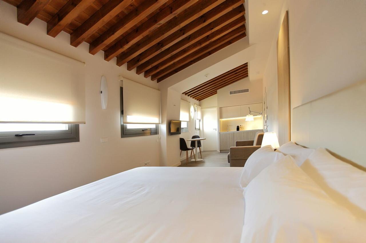 San Lorenzo Suites San Lorenzo de El Escorial ภายนอก รูปภาพ